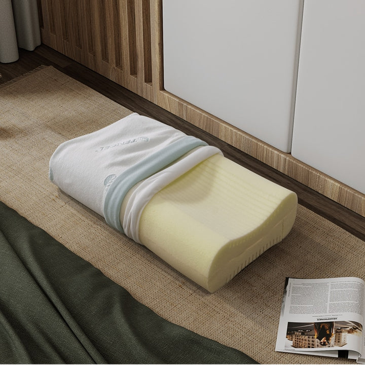 Amara Dual Feel Pillow