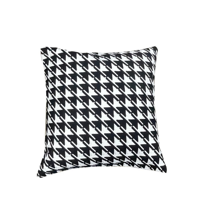 Ebony & Ivory Cushion Cover (450 x 450mm)