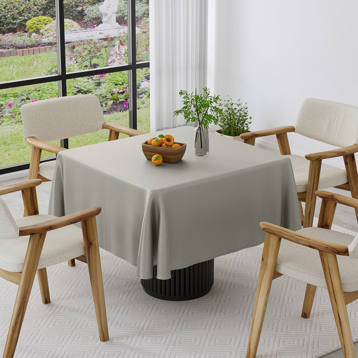 Salli Square Tablecloth (L1360 x W1360mm)